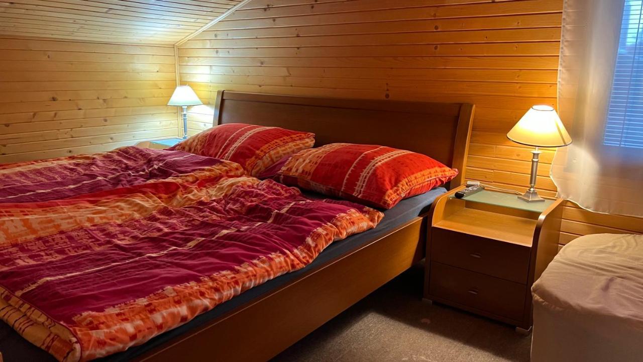 Hotel Houseboat - Beacon Of Happiness Bratislava Exterior foto
